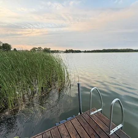 Dom Nad Jeziorem Mazury Pomost Segment 2 Prázdninový dům *